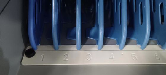 Τεχνική συσκευή φόρτισης με τροχούς