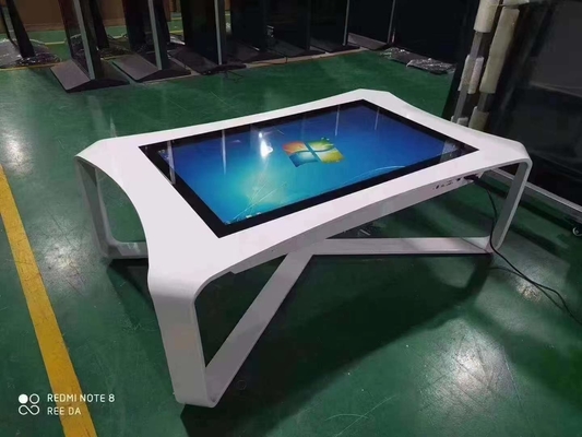 Σύγχρονο σχεδιασμό 32 ιντσών Συγκινητικό Touch Table 350cd / m2 USB Port για παιδιά παίκτης παιχνιδιού σχολική διδασκαλία με android ή win