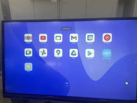 86 ιντσών Διαδραστικό έξυπνο πάνελ πιστοποιημένο από την Google EDLA. Android 13 με ενσωματωμένο σύστημα απολαύσεων.