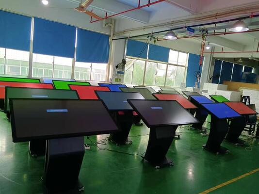 Touch Screen Kiosk 4K 55 Inch Menu Board Android Windows For School Bank Hospital Store
