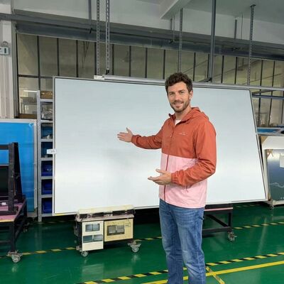 Διαδραστικός Έξυπνος Πίνακας με Τεχνολογία Υπέρυθρων 10 Σημείων Αφής και Συμβατότητα Πολλαπλών Λειτουργικών Συστημάτων για Εκπαίδευση και Επιχειρήσεις