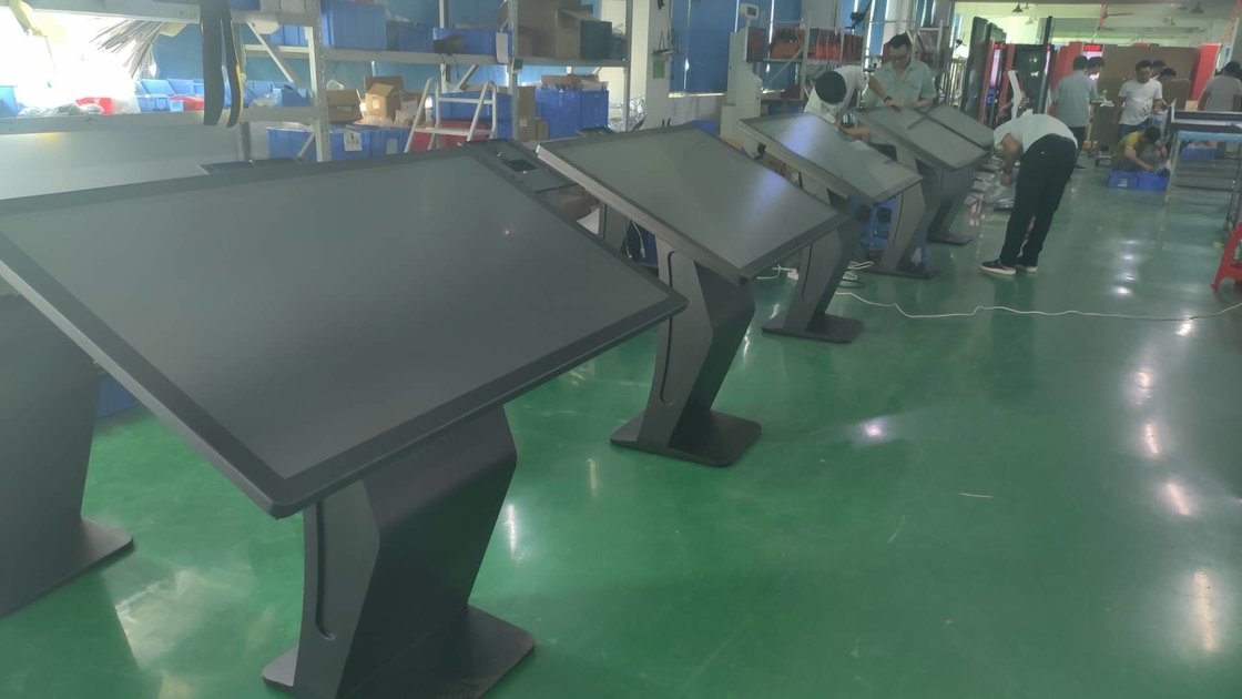 Iboard Factory Direct CE FCC LED Kiosk Display Διαδραστική επιφάνεια στέκεται K στυλ ψηφιακή σήμανση Σύστημα παραθύρων για την εμπορική διαφήμιση